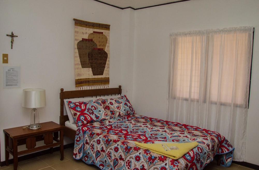 Lola Itang Pension House Tiniguiban Εξωτερικό φωτογραφία