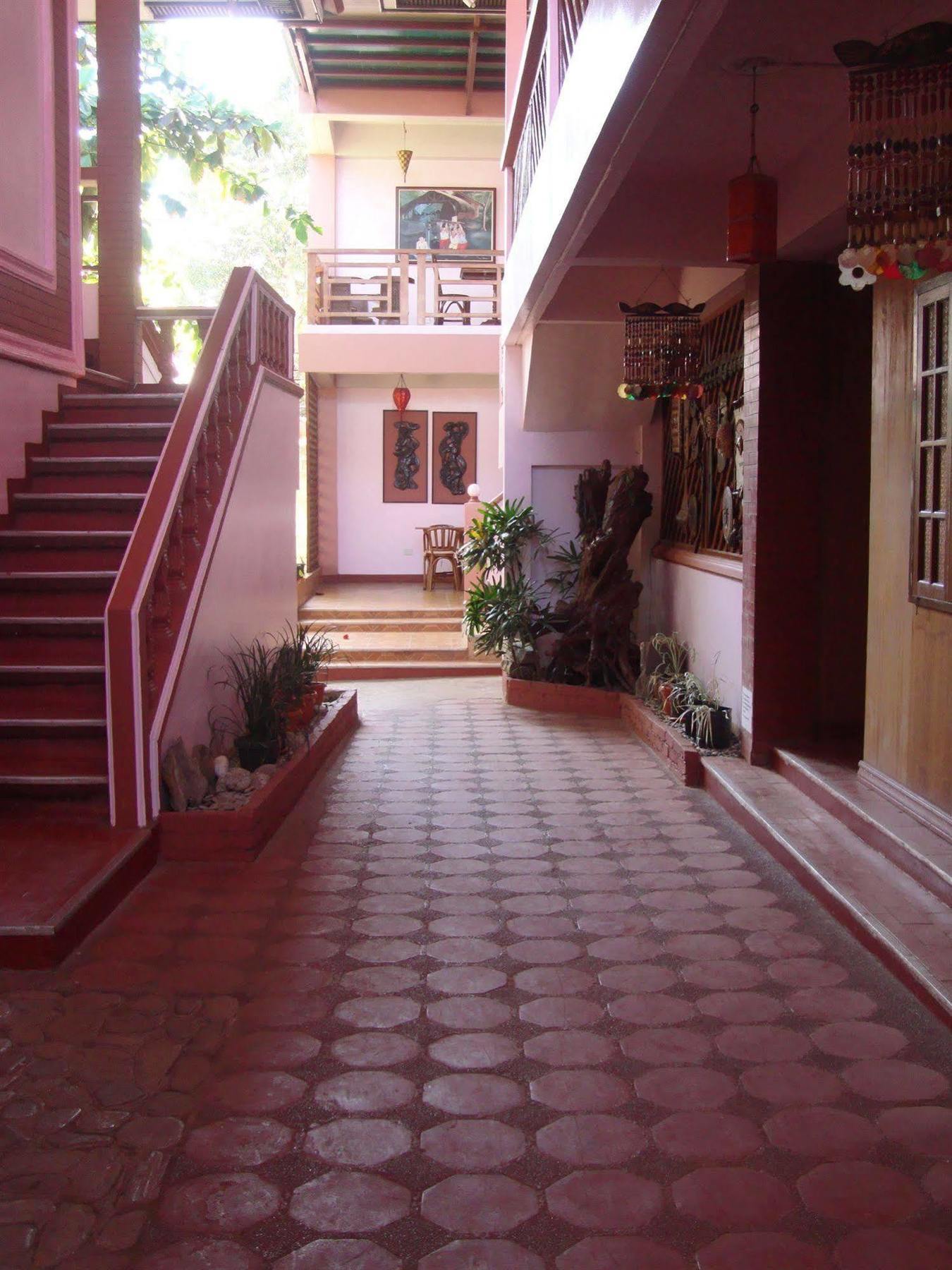 Lola Itang Pension House Tiniguiban Εξωτερικό φωτογραφία