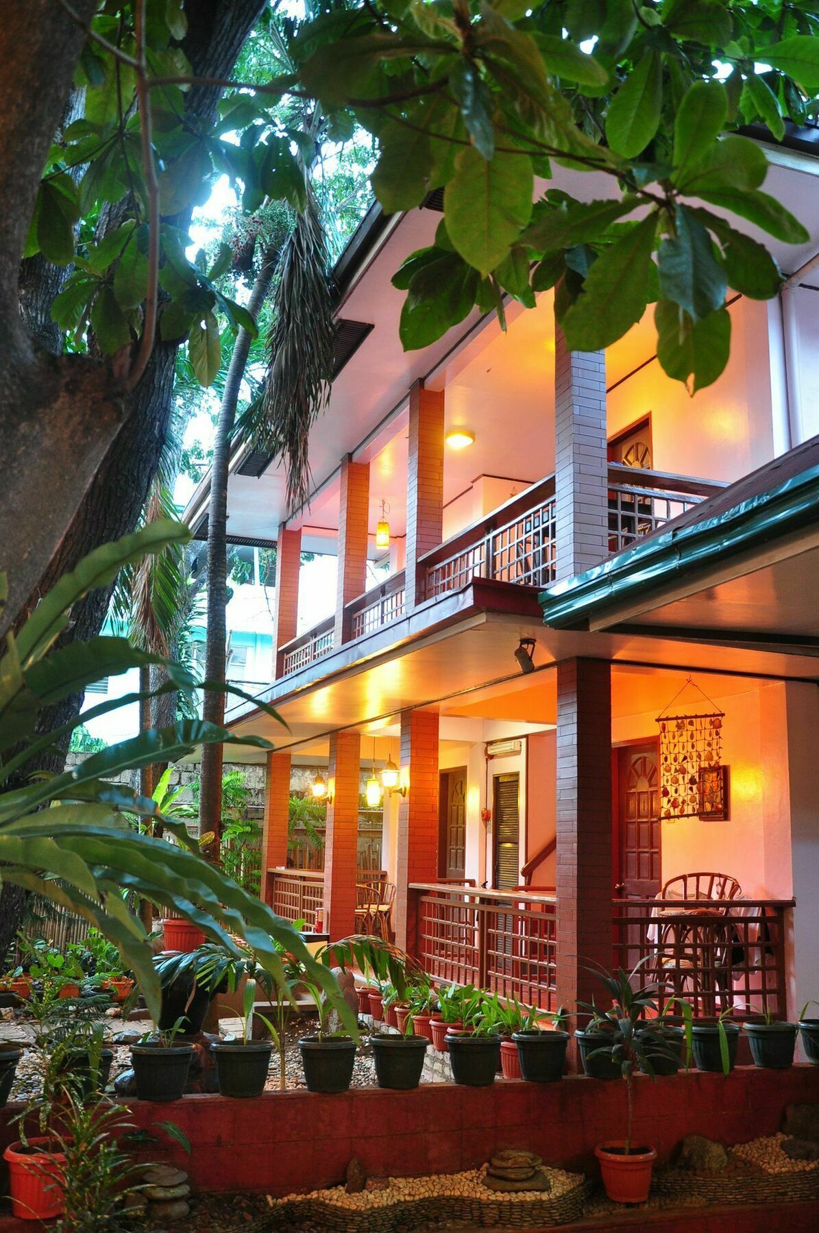 Lola Itang Pension House Tiniguiban Εξωτερικό φωτογραφία